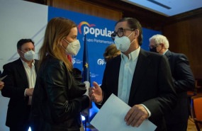 ep la portavoz adjunta del pp marga prohens durante la reunion con fice