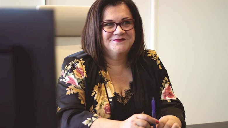 ep la presidenta de la cooperativa de distribucion de alimentacion coviran patro contreras