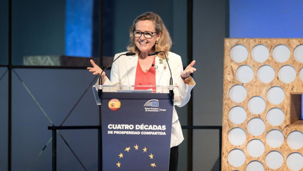 ep la presidenta del bei nadia calvino durante la jornada el grupo bei en espana cuatro decadas de ep la presidenta del bei nadia calvino durante la jornada el grupo bei en espana cuatro decadas de