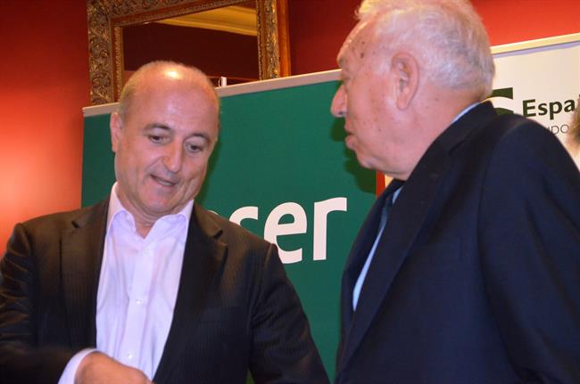León: Sebastián (I) y Margallo (D) | EUROPA PRESS ep leon sebastian i y margallo d