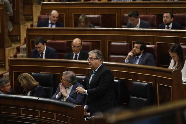 Méndez de Vigo y Zoido en la sesión de control al Gobierno en el Congreso | EUROPA PRESS ep mendezvigozoidola sesioncontrolgobiernocongreso