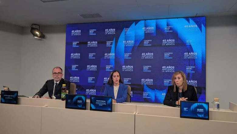 ep rueda de prensa en el congreso aecoc de la gerente de estrategia comercial y marketing deaecoc