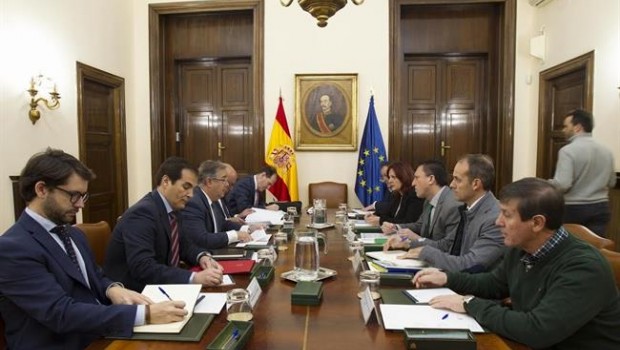 ep zoidoreunesindicatos policialestratarequiparacion salarial