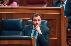 ep archivo   el ministro de transportes y movilidad sostenible oscar puente durante una sesion 20250910181704