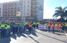 ep archivo   trabajadores de acerinox en la manifestacion de algeciras del pasado mes de febrero