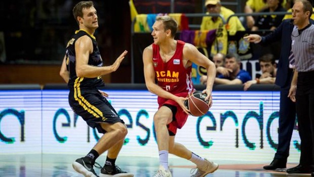 ep brad oleson ucam murcia cb tim abromaitis iberostar tenerife