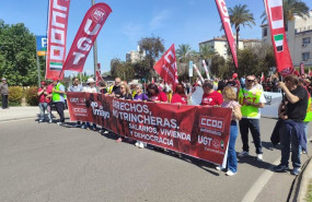 ep cabecera de la manifestacion por el primero de mayo convocada por ccoo y ugt en merida