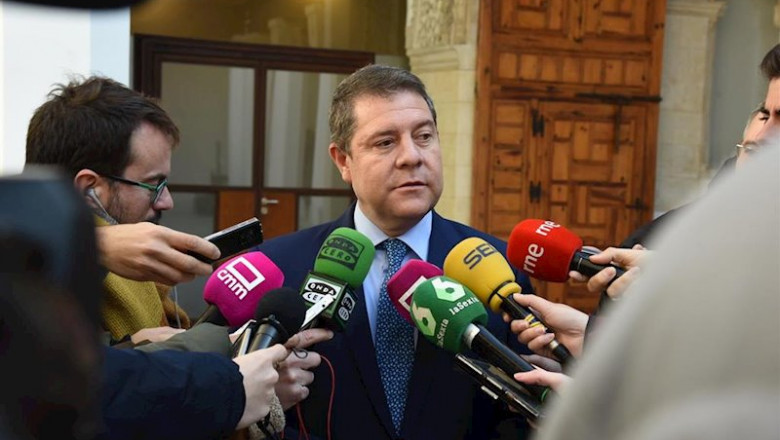 ep el presidente de castilla-la mancha emiliano garcia-page atiende a los medios desde el palacio de