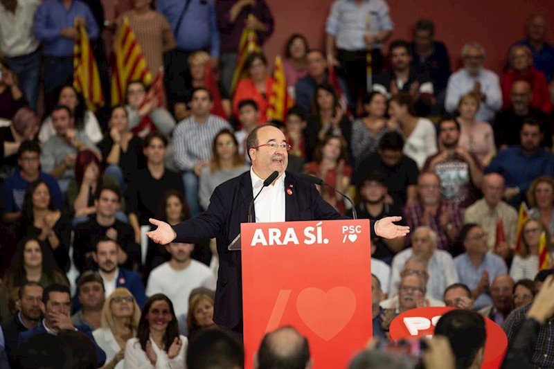 ep el primer secretario del psc miquel iceta en un acto de precampana