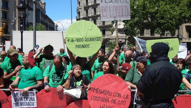 ep escrache de activistas de la pah
