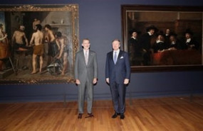 ep felipe vi y guillermo de los paises bajos inaugurando la exposicion rembrandt-velazquez en el