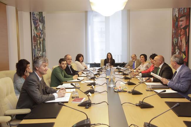 La Junta de Portavoces aprueba una declaración institucional | PARLAMENTO VASCO ep la juntaportavoces apruebadeclaracion institucional