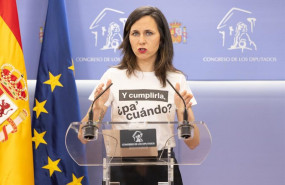 ep la secretaria general de podemos ione belarra con una camiseta sobre la constitucion en la que se 20260307110704