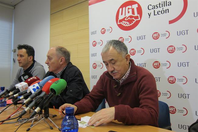 Pepe Álvarez antes de intervenir en la rueda de prensa en Valladolid | EUROPA PRESS ep pepe alvarezde intervenirla ruedaprensavalladolid