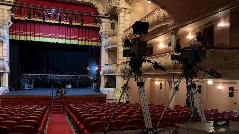 ep preparativos del teatro de huelva ep preparativos del teatro de huelva