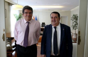 ep reunion del ministro de inclusion y seguridad social jose luis escriva con el alto comisionado
