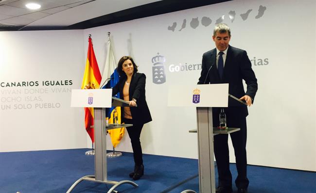 Sáenz de Santamaría y Clavijo en la rueda de prensa posterior a su reunión | EUROPA PRESS ep saenzsantamariaclavijola ruedaprensa posteriorsu reunion