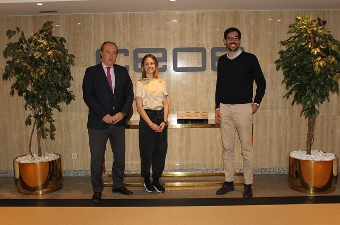 ep uber se incorpora como miembro de la ceoe