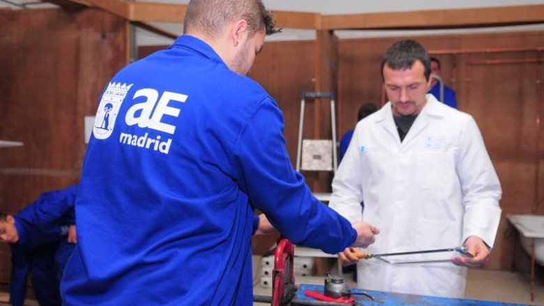 ep un trabajador en proceso de insercion laboral ep un trabajador en proceso de insercion laboral