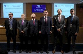 ep v panel de seguimiento financiero de la economia espanola organizado por el instituto espanol de