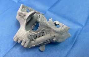 foto de cabecera modelo con guia 