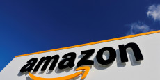 amazon vise par plusieurs mouvements sociaux a l occasion du black friday 