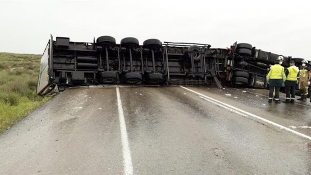 ep accidente de trafico este martes en la n-ii en pina de ebro