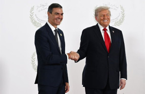 ep archivo   el presidente del gobierno pedro sanchez i saluda al presidente de estados unidos