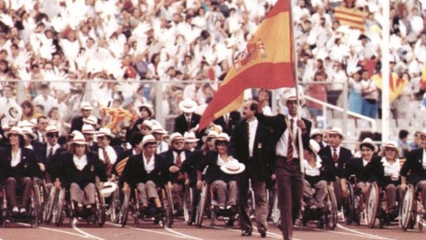 ep desfilelos atletas paralimpicos espanolesla inauguracionbarcelona92