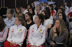 ep futbol- la rfef afejugadoras espanolasreunendebatirnuevo modelofutbol femenino
