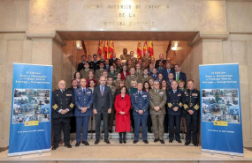 ep la ministra de defensa preside el homenaje al trabajo diario-entrega-compromiso