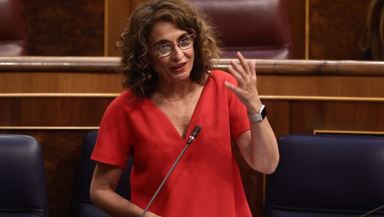 La ministra de Hacienda y Función Pública, María Jesús Montero. | Eduardo Parra - Europa Press ep la ministra de hacienda y funcion publica maria jesus montero interviene en una sesion de control 20220608185603