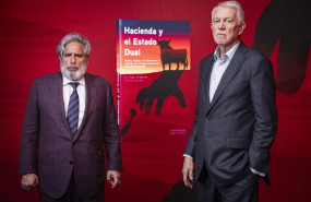 ep robert amsterdam y christopher wales en la presentacion del libro hacienda y el estado dual en
