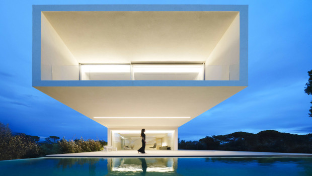 fran silvestre arquitectos camiral house images 01 