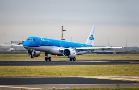 ep archivo   klm cityhopper recibe su primer embraer 195 e2