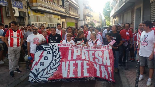 ep hinchasrayoiniciola manifestacion