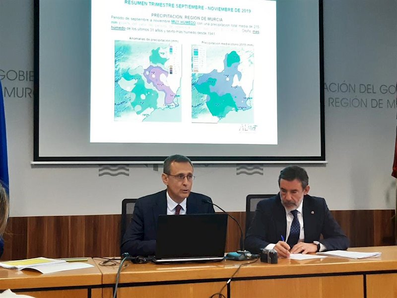 ep palenzuela y jimenez en la presentacion del balance estacional climatico ep palenzuela y jimenez en la presentacion del balance estacional climatico