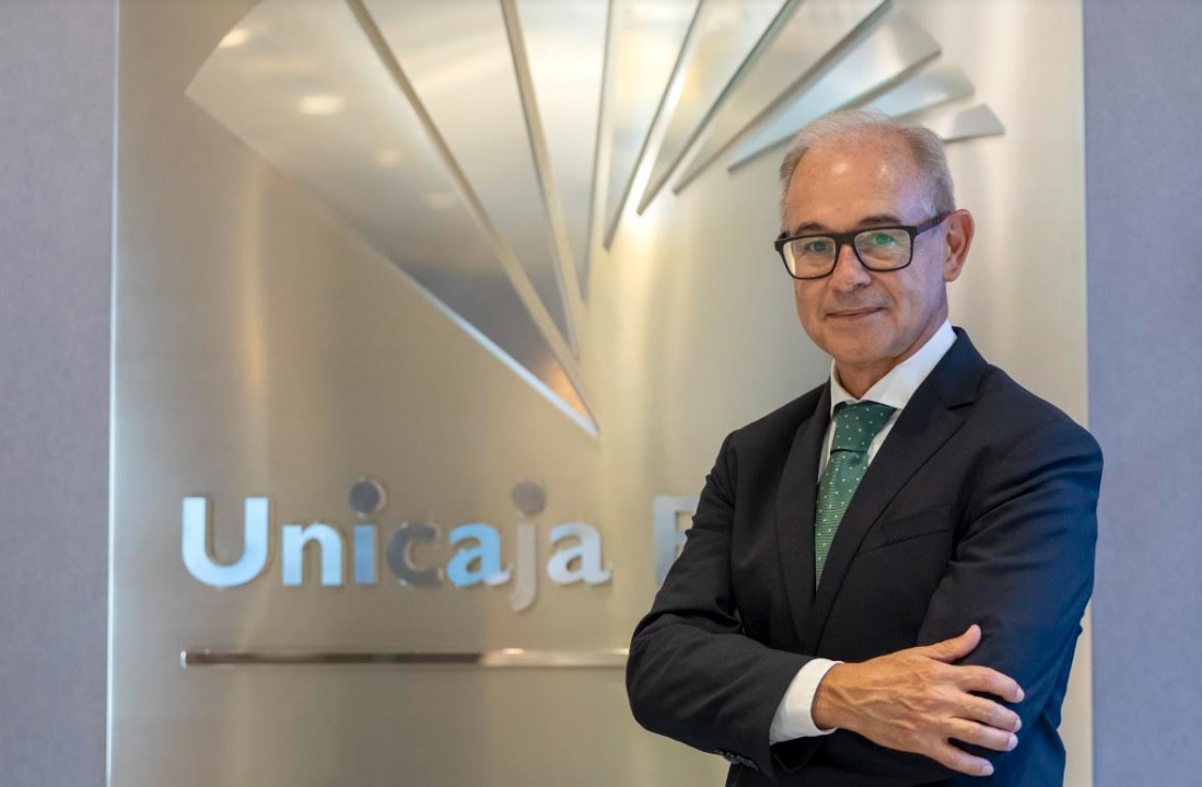 Isidro Rubiales sustituirá como consejero delegado de Unicaja a Manuel Menéndez