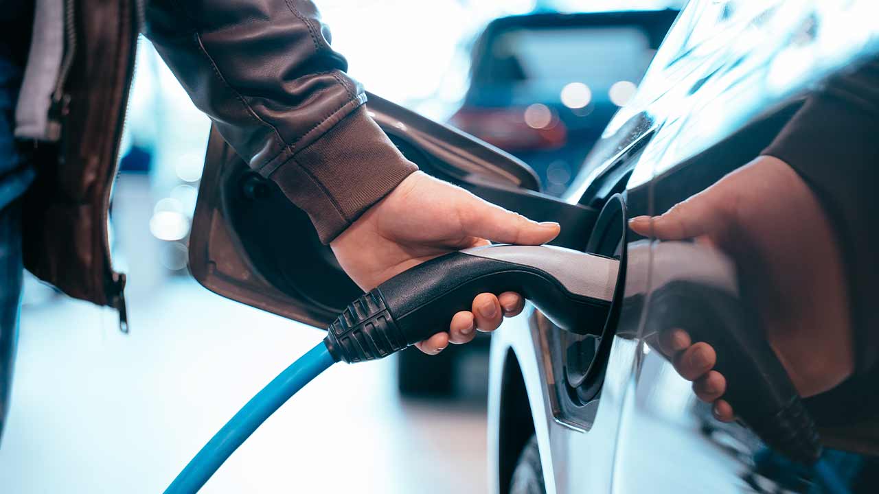 Guía básica para conseguir las ayudas públicas para la compra de coches eléctricos