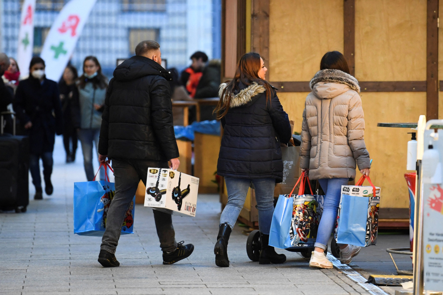 La confianza del consumidor alemán sigue débil y crece fuerte la disposición al ahorro
