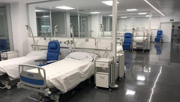 ep abren las urgencias de pediatria y obstetricia y ginecologia en el hospital materno infantil de