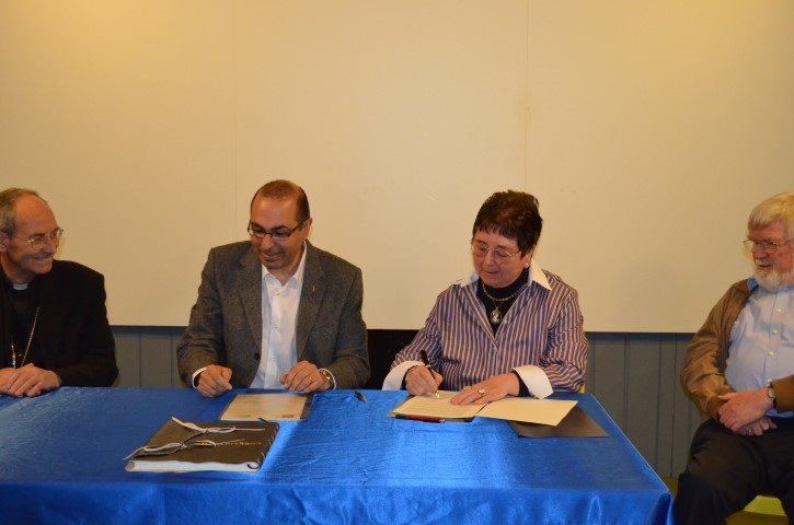 ep albergues de varios caminos a santiago reciben la ayuda de la cofradia alemana de trier