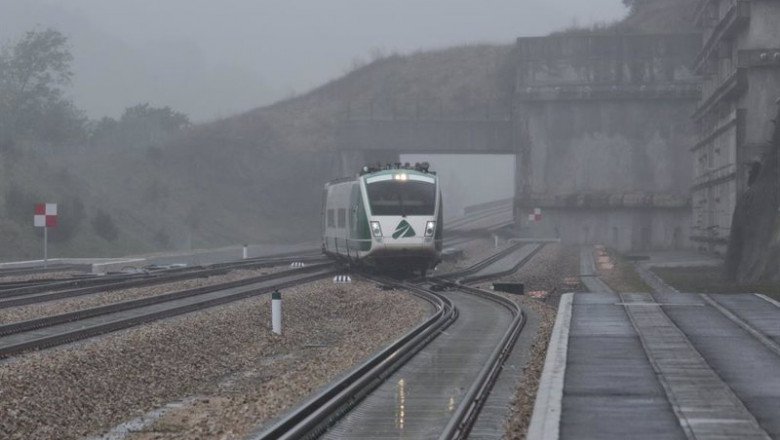 ep archivo   tren de pruebas en una linea de adif
