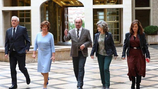 ep autoridades a su llegada a la celebracion del decimo aniversario de la ley de servicios sociales