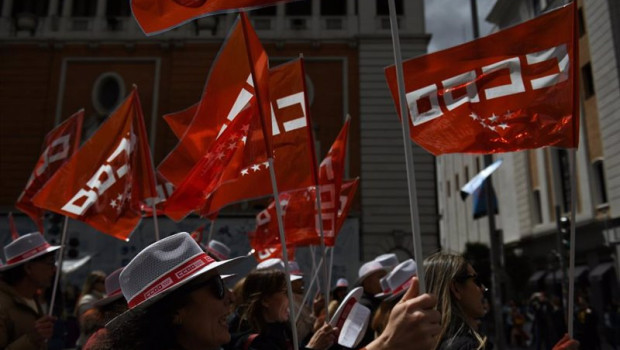 ep banderas de ccoo durante la manifestacion por el dia del trabajador a 1 de mayo de 2024 en madrid