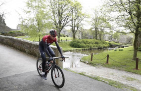ep chris froome durante un entrenamiento personal en la temporada 2019