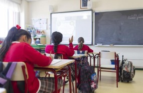 ep colegio escuela aula primaria clase nino nina ninos estudiando