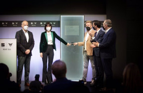ep el vicepresidente de id de la compania werner tietz la ministra de ciencia e innovacion diana