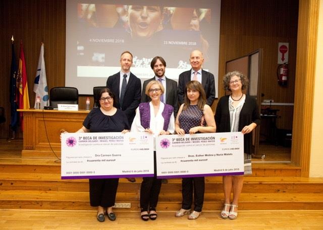 Entrega de becas de 40.000 euros para la investigación del cáncer de páncreas | ACANPAN ep entregabecas40000 eurosla investigacioncancerpancreas
