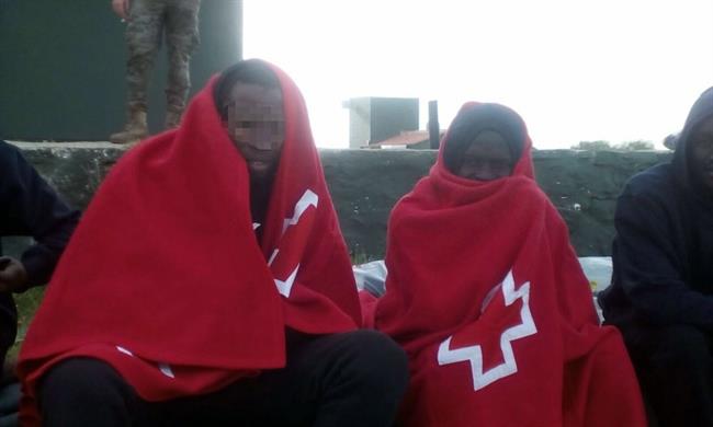Inmigrantes en Tarifa | EUROPA PRESS/ CRUZ ROJA ep inmigrantestarifa